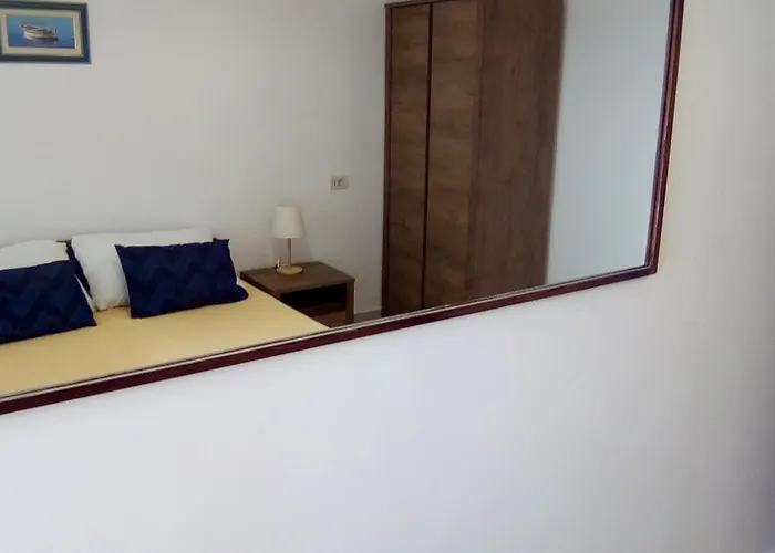 Apartments By The Sea Valun, Cres - 386